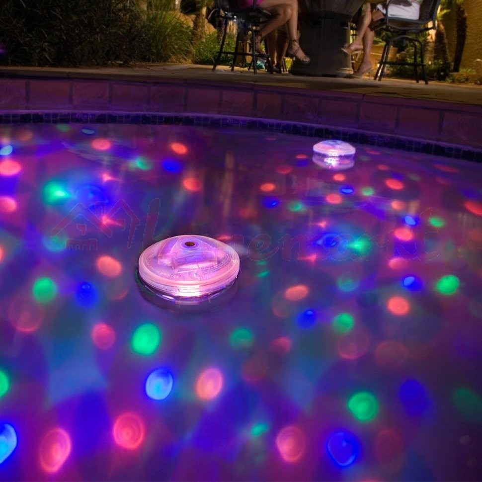 Bestway vízen úszó RGB ledes medence világítás – galéria