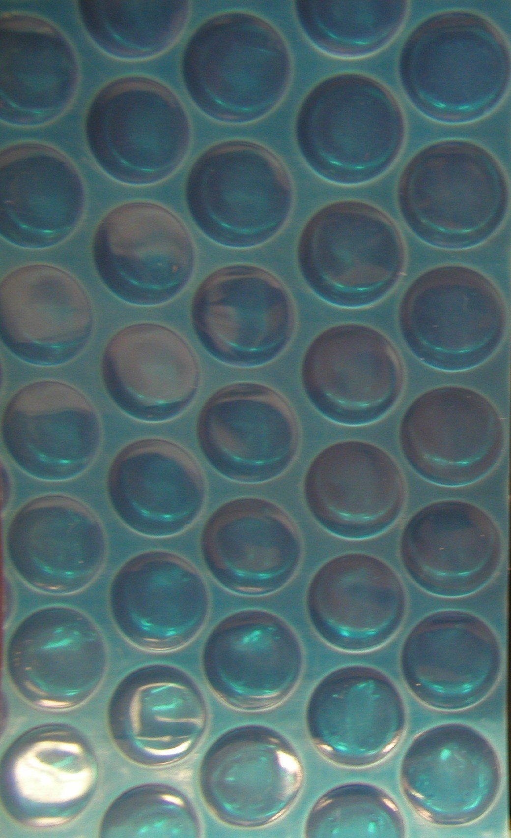 Buborékfólia medencevíz takarásához 6 m széles – galéria